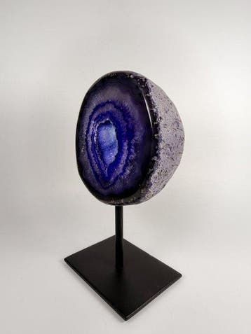 Agate avec géode de cristal de roche sur socle Géode -, Collections