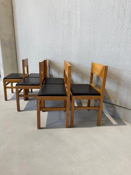 Zitgroep - hard hout - Een set van zes stoelen, Antiek en Kunst, Kunst | Designobjecten