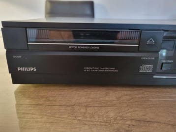 Philips - CD 460 / TYPE CD460/00R Cd-speler, Audio, Tv en Foto, Radio's, Nieuw
