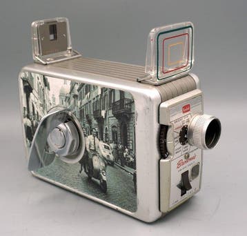 Kodak Brownie 8mm Movie Camera II – Reinterpretazione Design