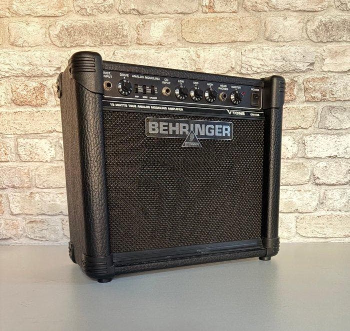 Behringer - Aantal items: 1 - Gitaar eindversterker - China, Muziek en Instrumenten, Snaarinstrumenten | Gitaren | Akoestisch