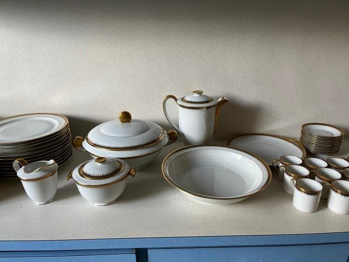 Porcelaine Seraphin Limoges - Tafelservies voor 12 (67) -, Antiek en Kunst, Antiek | Meubels | Tafels