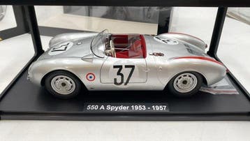 KK Scale 1:12 - Modelauto - Porsche 550 A Spyder Le Mans, Nieuw