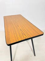 Table - Table pliante Formica avec cadre en acier noir -
