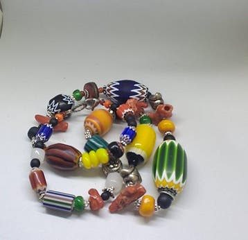 Perles en chevron et corail ramifié - Verre - Italie - XXe