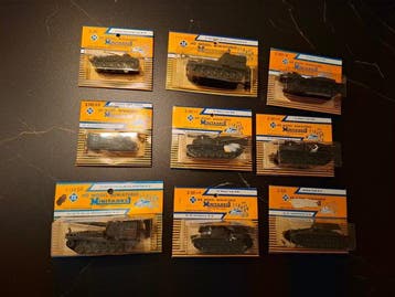 Roco 1:87 - Véhicule militaire miniature (9) - Roco - Lot de