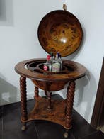 Bar - Bois, pâtes - Mueble-bar en forme de globe terrestre,