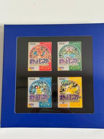 Official Pokémon Center Package Pins Collection – Charizard,