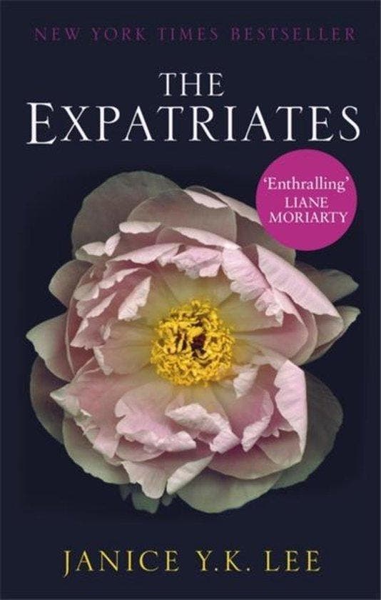 The Expatriates 9780349141169 Janice Y.K. Lee, Livres, Langue | Anglais, Envoi