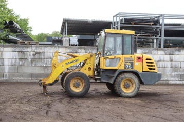 Veiling: Wiellader Komatsu WA 75-3 Diesel 2002, Ophalen