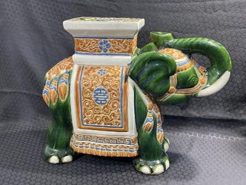 Table à plantes - Céramique - Éléphant