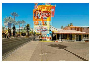 Roberto Cavalli (Italia, 1971) - Visioni, in Las Vegas strip