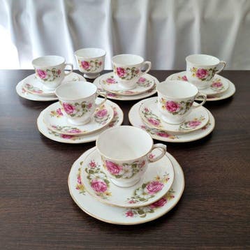 Queen Anne - Koffieservies (19) - Porselein