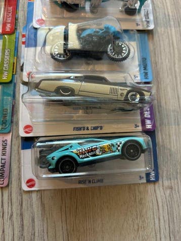 Hot Wheels 1:64 - Modelauto (26) - Assortiment Hot Wheels, Hobby en Vrije tijd, Modelauto's | 1:5 tot 1:12, Nieuw