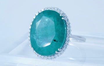 Ring Platina - 15.11ct. tw. Smaragd - Diamant, Nieuw