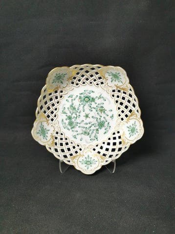 Meissen - Ricco dipinto indiano verde - D.19cm - 1.Wahl -, Antiquités & Art