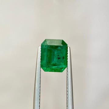 Zonder minimumprijs - 1 pcs Groen Smaragd - 4.25 ct - Lotus, Nieuw