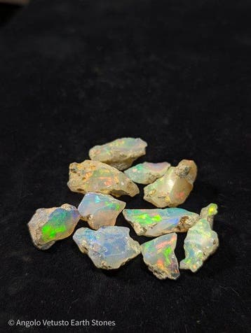 55,20 ct - 10x natuurlijke kostbare ruwe Ethiopische opalen,