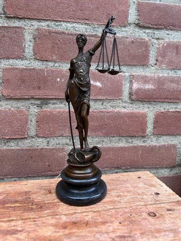 Decoratief ornament - Europa - Bronzen Vrouwe Justitia, Antiek en Kunst