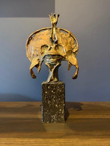 Jef Van Tuerenhout (1926-2006) - Tête de Reine - Bronze