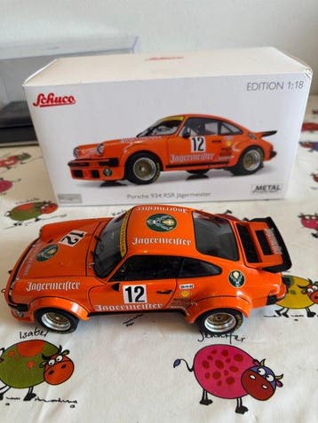 Schuco 1:18 - Modelauto - Porsche 934 RSR Jagermeister, Nieuw