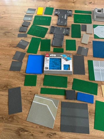 Lego Grondplaten - 55 grond/bouw platen Lego, Nieuw