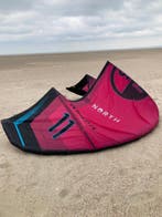 2025 North Reach Kite 11m Rubine Red R, Gebruikt, 11 m², Kite