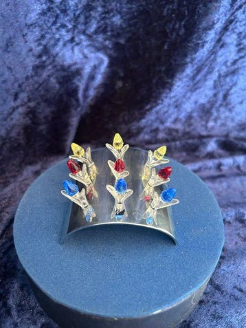Swarovski - Figurine - Swarovski bloemen op metalen sokkel -