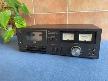 Technics - M7 Audiocassette deck