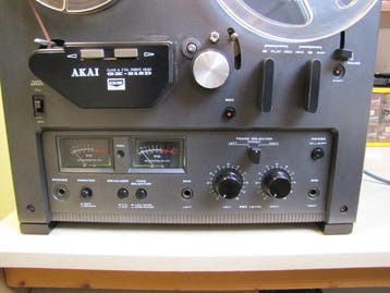 Akai - GX-215D Pont de bobine à bobine 18 cm, TV, Hi-fi & Vidéo