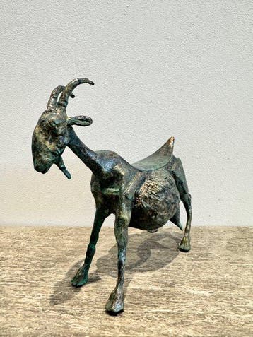 sculptuur, Rzeba z brzu figurka koza - hod dla Picasso -