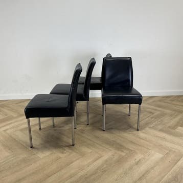 Complete set van 4 eetkamestoelen,  donker blauw - rvs poot, Huis en Inrichting, Gebruikt