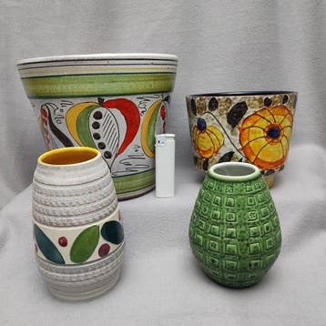 Blumentopf - Vaas (4) - Creamware, Klei, Terracotta -