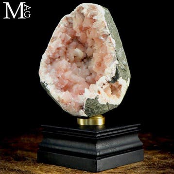 Mineraal Wonder - Natuurlijke geode met kristallisatie van, Verzamelen, Mineralen en Fossielen
