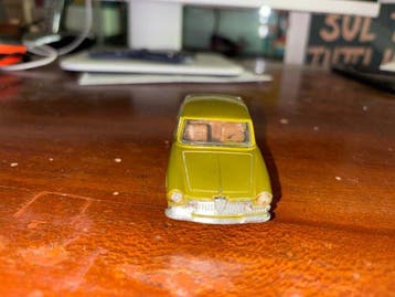 1:43 - Voiture miniature - Mebetoys A4 Alfa Romeo 2600