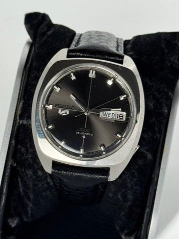Seiko - 5 DX (Deluxe) - Zonder minimumprijs - 6106-7010 -