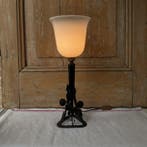 Art Deco Table Lamp - Lampe de bureau - Fer forgé, Opaline