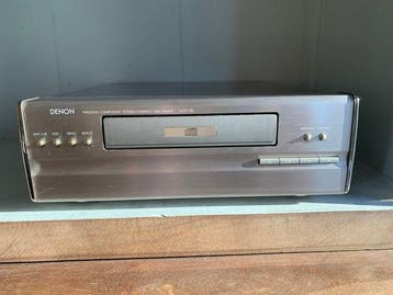 Denon - UCD-90 Midi-Sized Compact Cd-speler, Nieuw