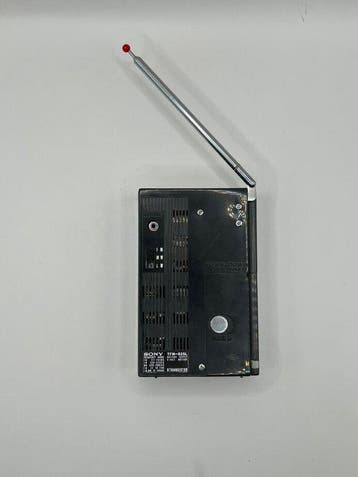 Sony - TFM-825L 3-Band Portable Radio à transistors, Nieuw