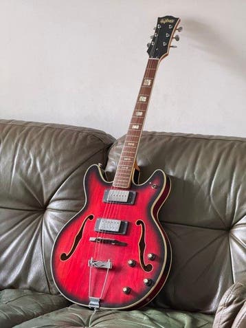 Univox - - Guitare électrique - Japon - 1960, Musique & Instruments