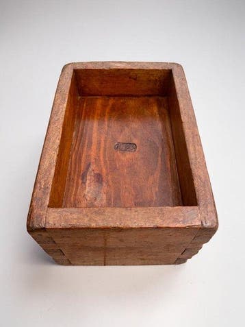 Antique 1843 Large Oak Cheese Mould – Double-Sided - Moule