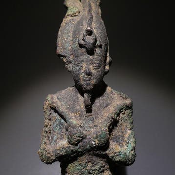 Oud-Egyptisch Brons Osiris-godbeeld. 15,5 cm hoog. Late