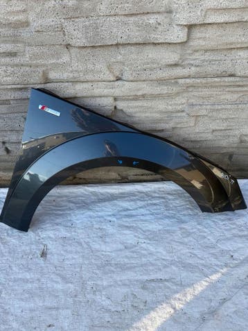 Bumper rechts voor Audi TT TTS RS Mk3 8S 8S0821022, Verzenden