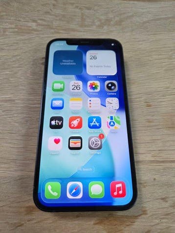Apple iPhone 12 - iPhone
