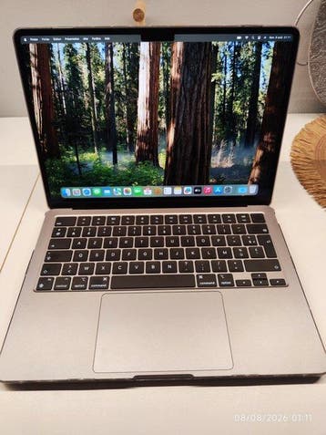 Apple MacBook Air 13 M2 2022 – 8 Go RAM – 256 Go SSD –, Nieuw