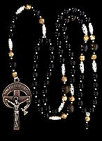 Obsidiaan en Pyriet - Rozenkrans – Kruisbeeld - Schild tegen