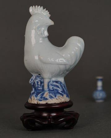 Large standing Finely detailed Cockerel Standing on Blue