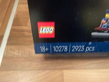 Lego Set - 10278 - Creator Expert - Police Station