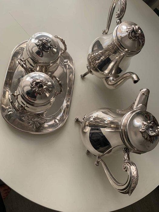 Christofle - Koffieservies (5) - Verzilverd, Antiek en Kunst, Antiek | Meubels | Tafels