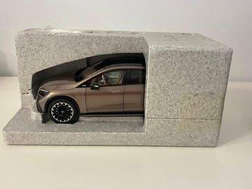 NZG 1:18 - Modelauto - Mercedes-Benz EQE SUV, Nieuw